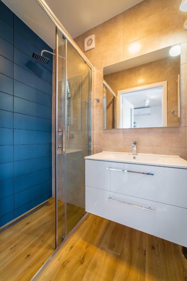 Amber Resort Ревал Екстериор снимка